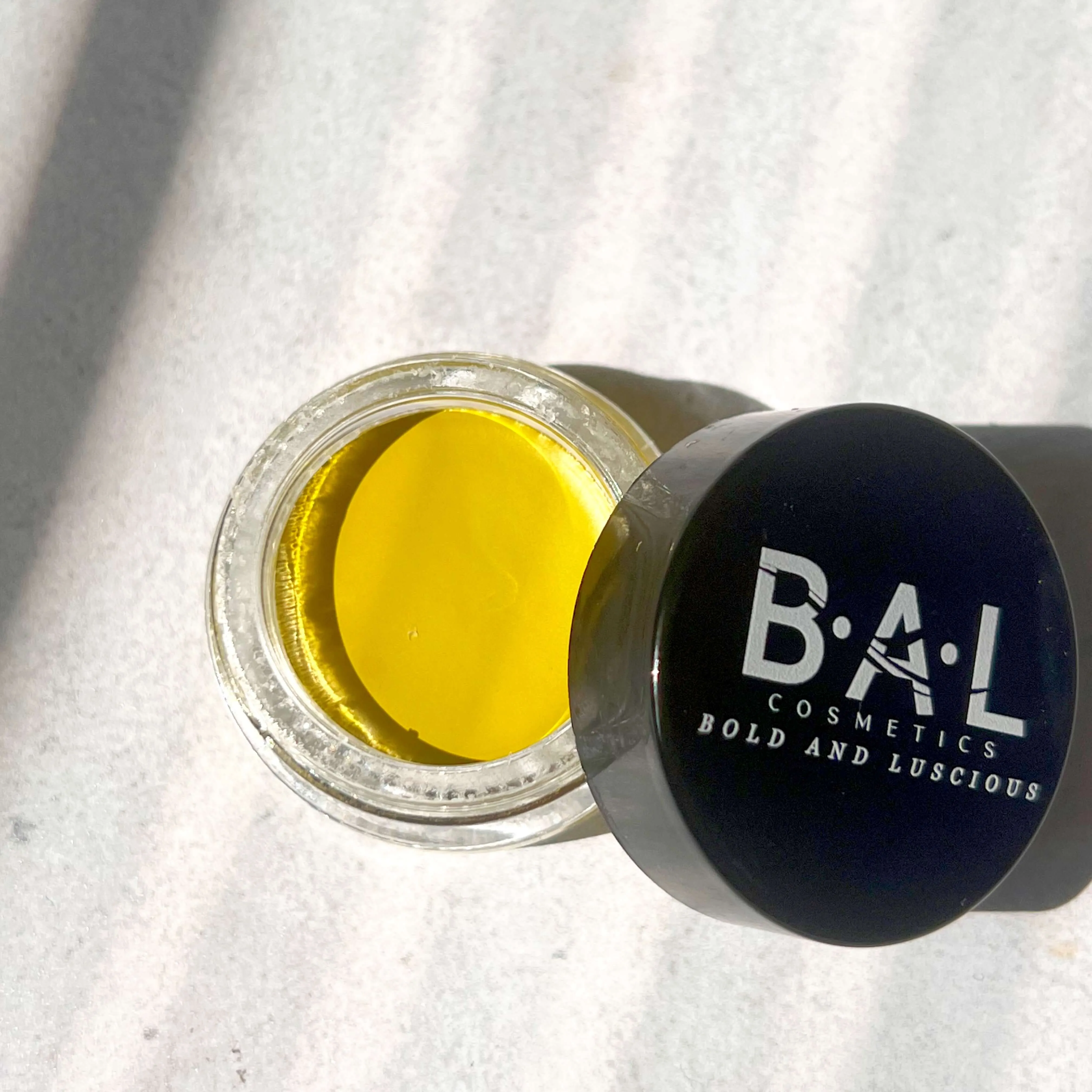 Brilliant Ink Gel Eyeliner- Yellow