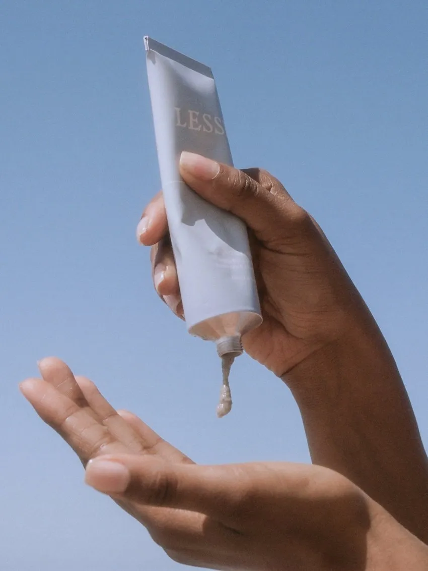 MICRO EXFOLIATING REFINING CLEANSER